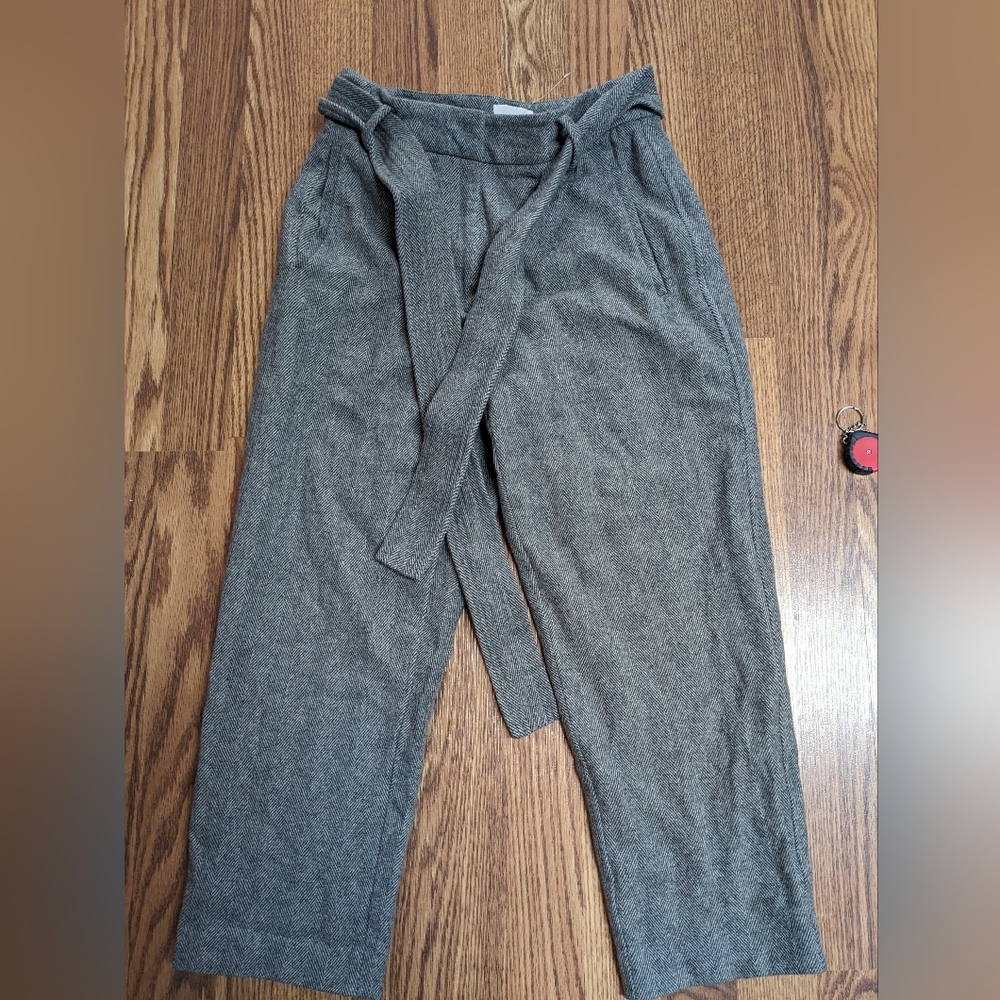 Wilfred size 4 herringbone belted pant